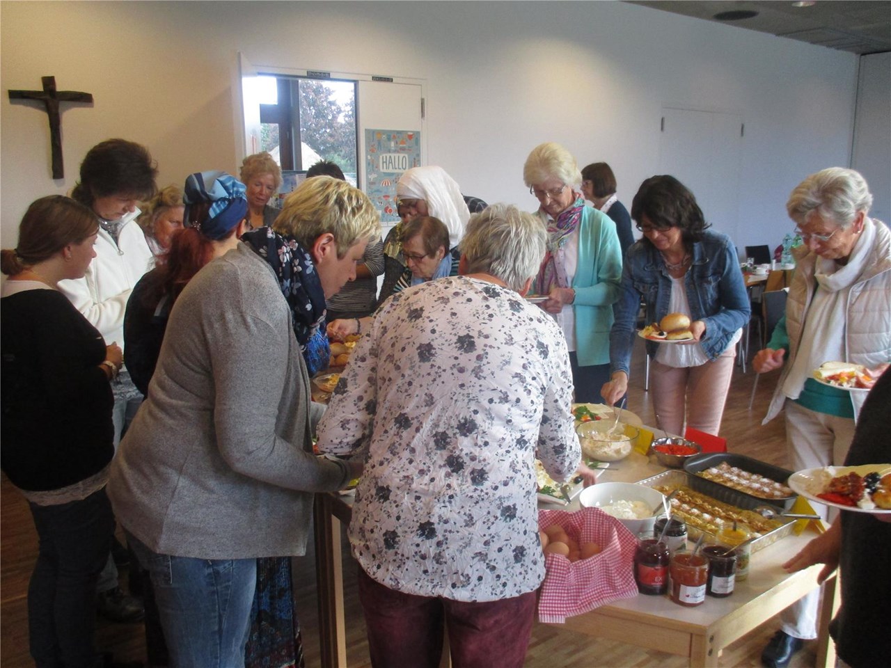 interkulturelles Frühstück 10-2ß17